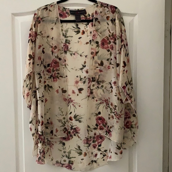 Polly & Esther Tops - Floral Kimono Top